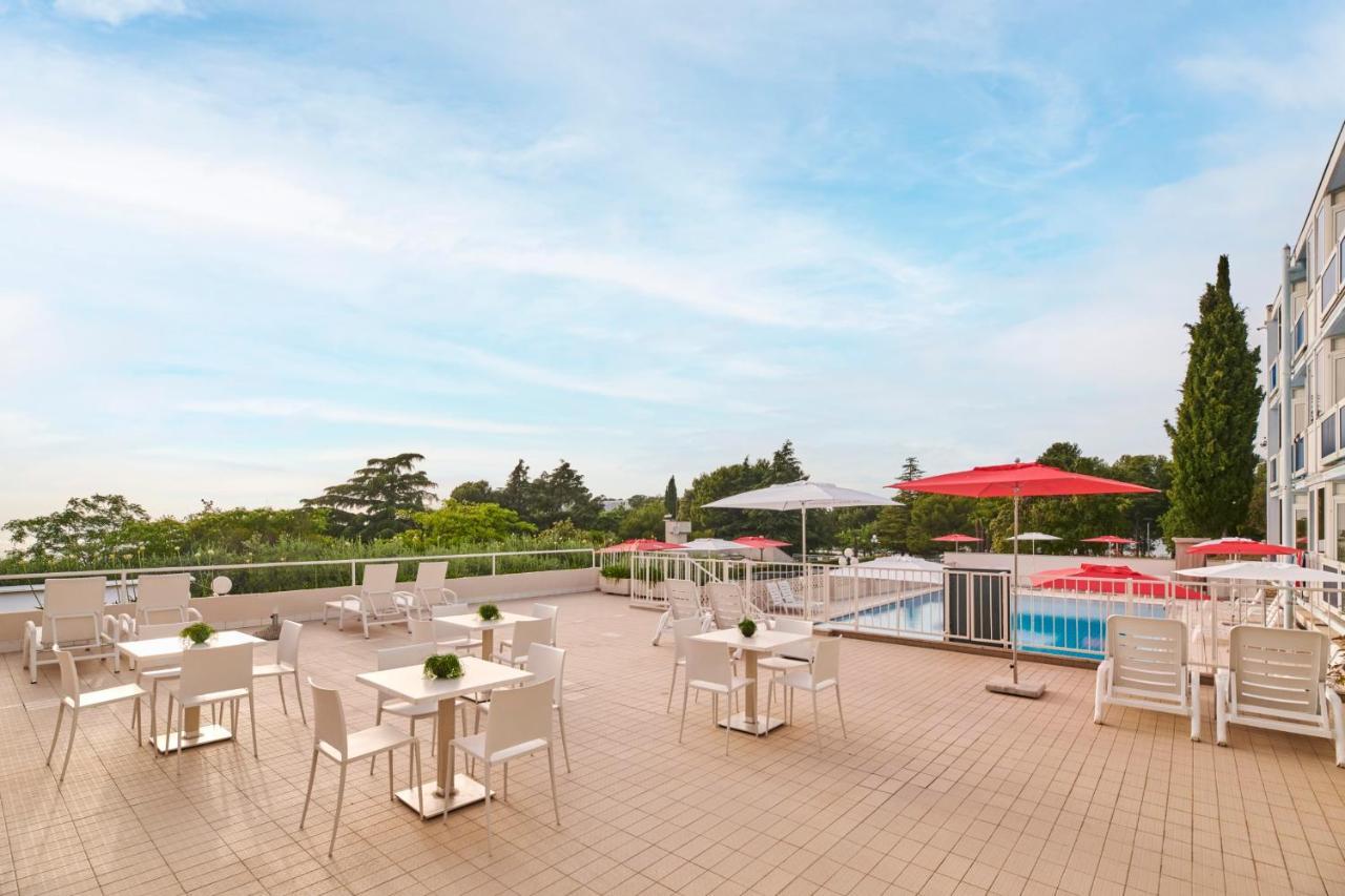 Hotel Plavi Plava Laguna Porec Esterno foto