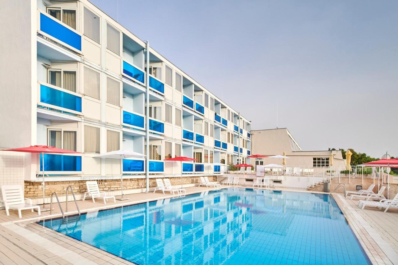 Hotel Plavi Plava Laguna Porec Esterno foto