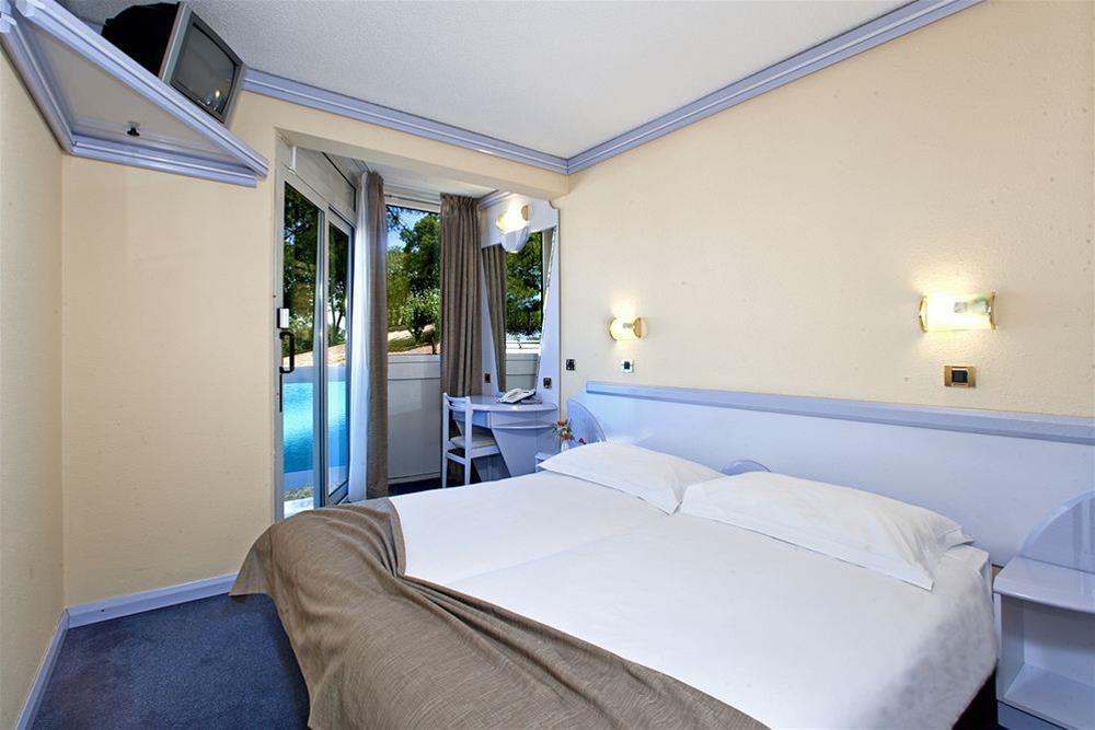 Hotel Plavi Plava Laguna Porec Esterno foto