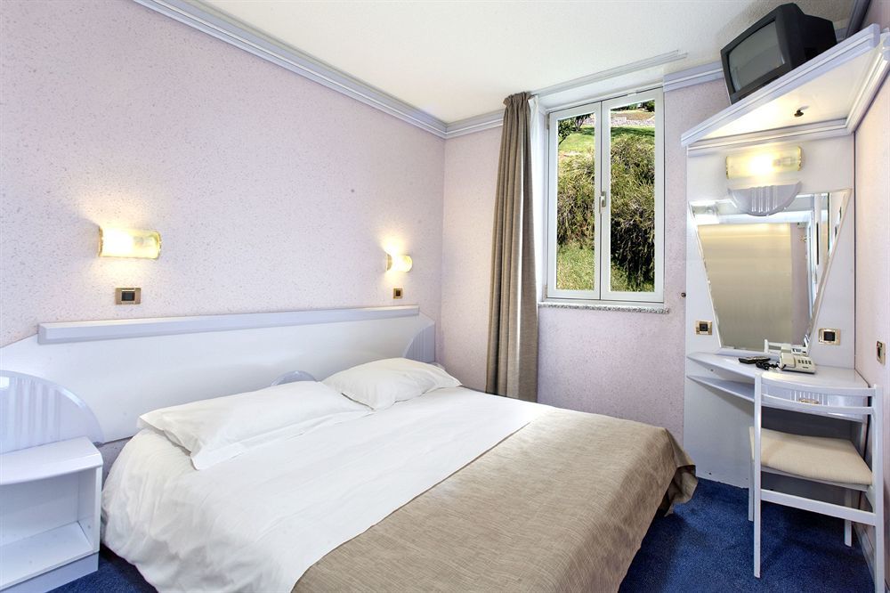 Hotel Plavi Plava Laguna Porec Esterno foto