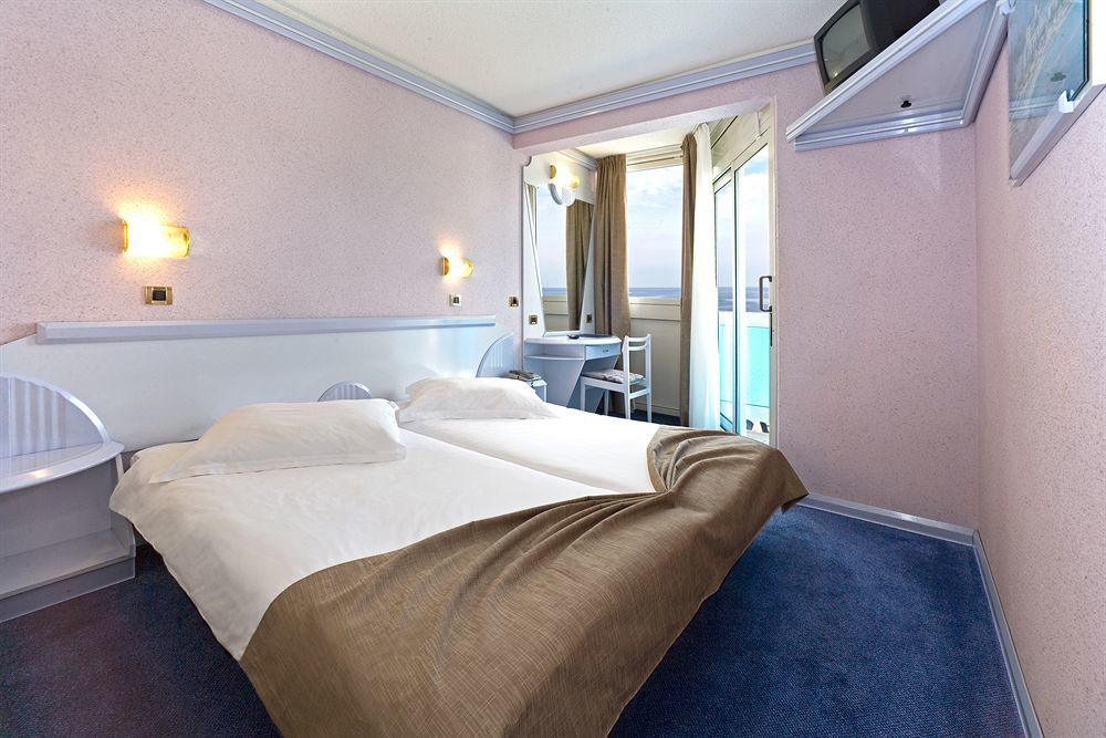 Hotel Plavi Plava Laguna Porec Esterno foto