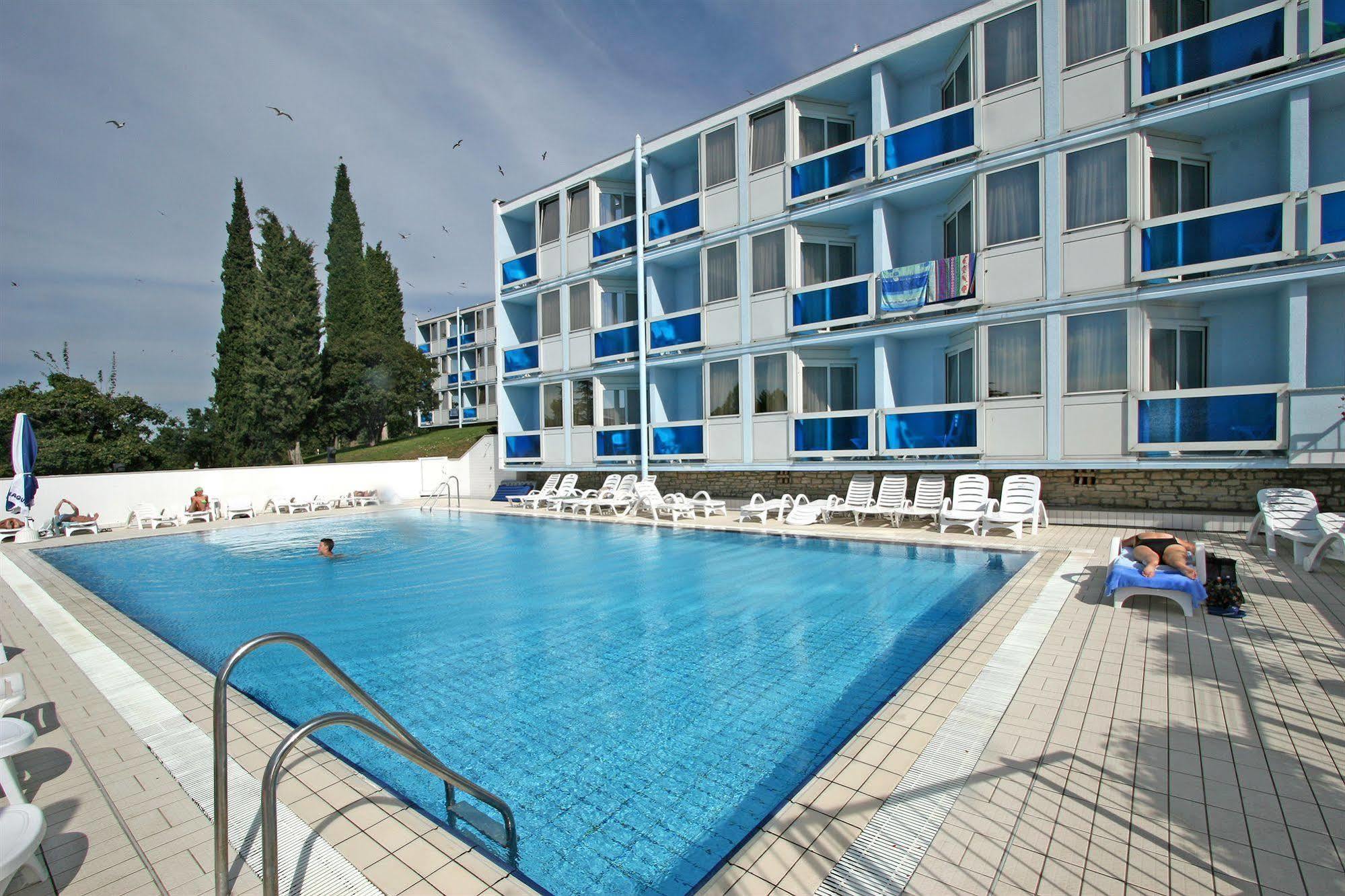 Hotel Plavi Plava Laguna Porec Esterno foto